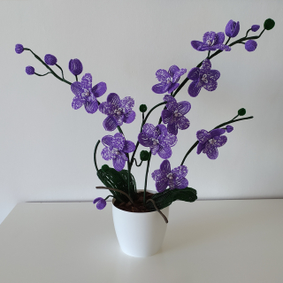 Orchidej z korálků fialová, bílá, zelená